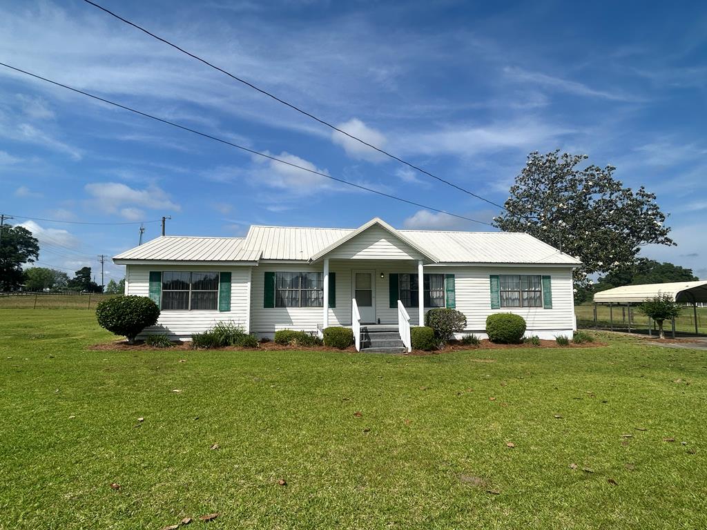 2016 Iris Road Dothan, AL 36301 - Photo 1 of 42 Main View