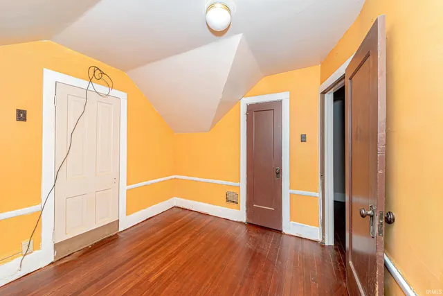 $199,900 | 916 Northwood Boulevard, Fort Wayne, IN 46805