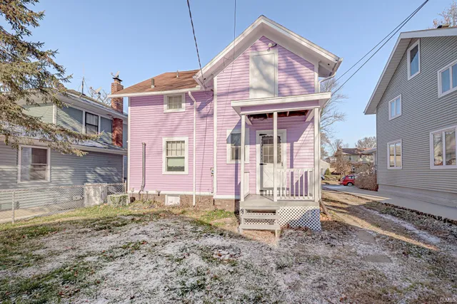 $199,900 | 916 Northwood Boulevard, Fort Wayne, IN 46805