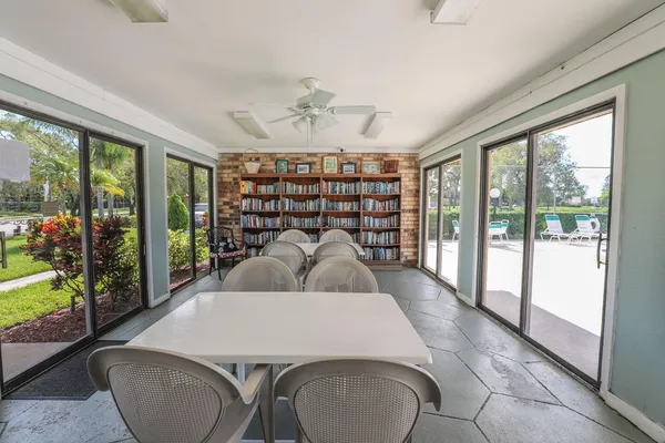 $285,000 | 5675 Southeast Windsong Lane, Stuart, FL 34997