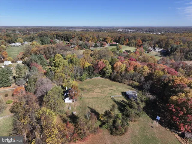 $700,000 | 12652 Highway 216, Highland, MD 20759