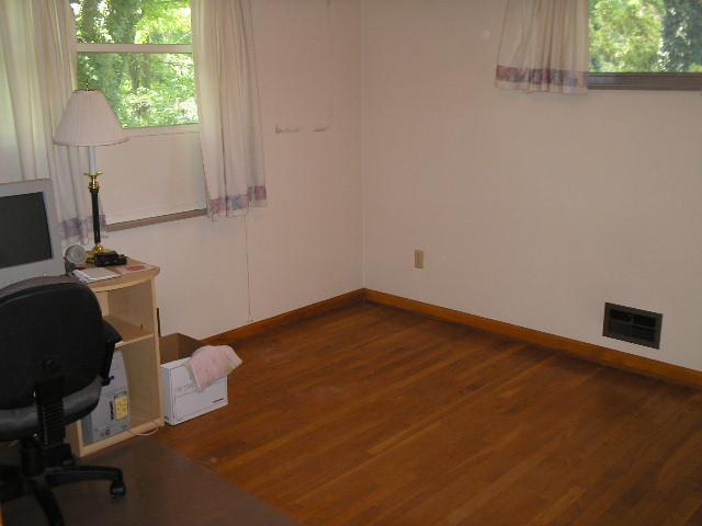 955 Cole Road Galloway, OH 43119 - Photo 16 of 25 Gallery Image 16