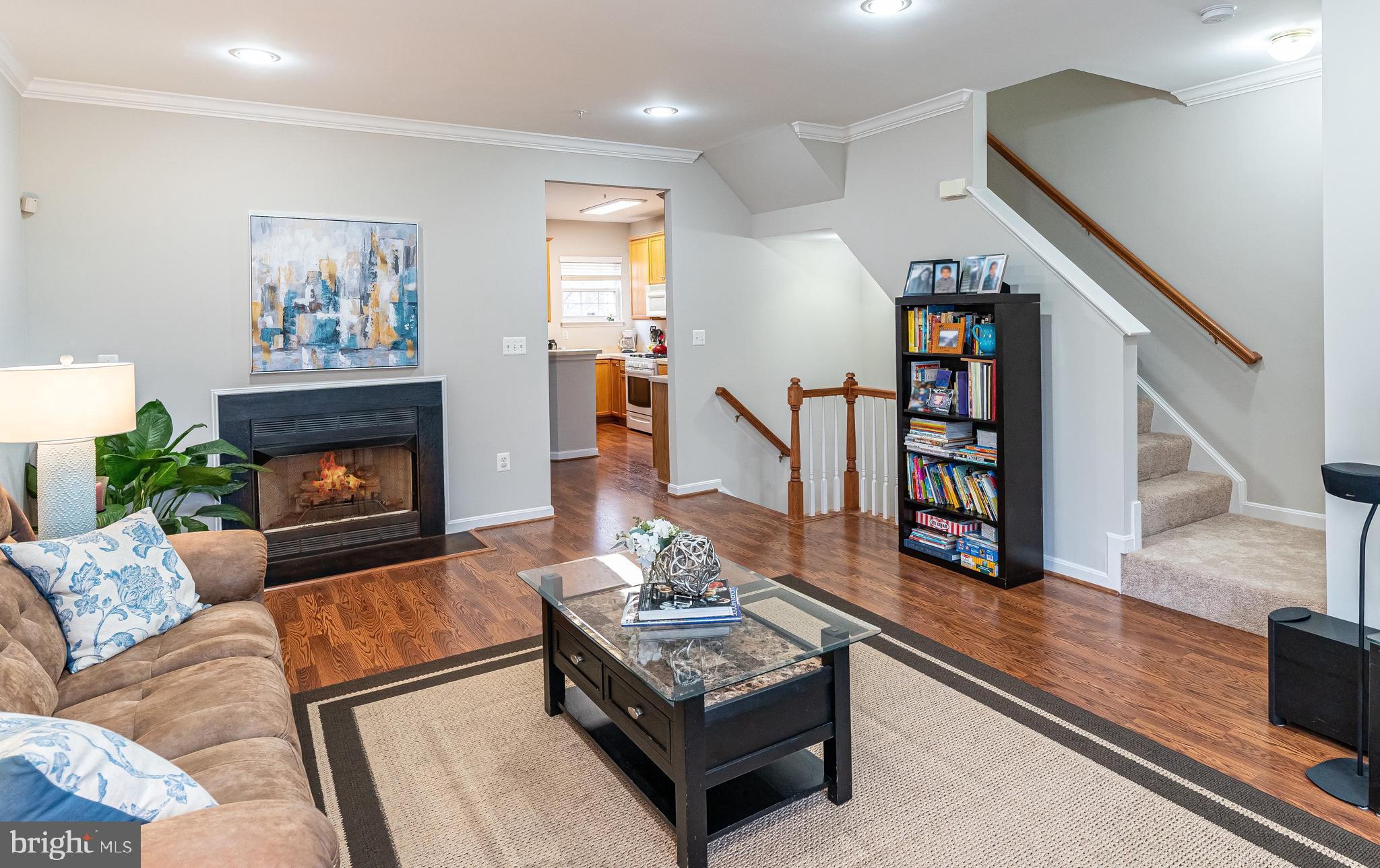 Family Room w/Gas Fireplace