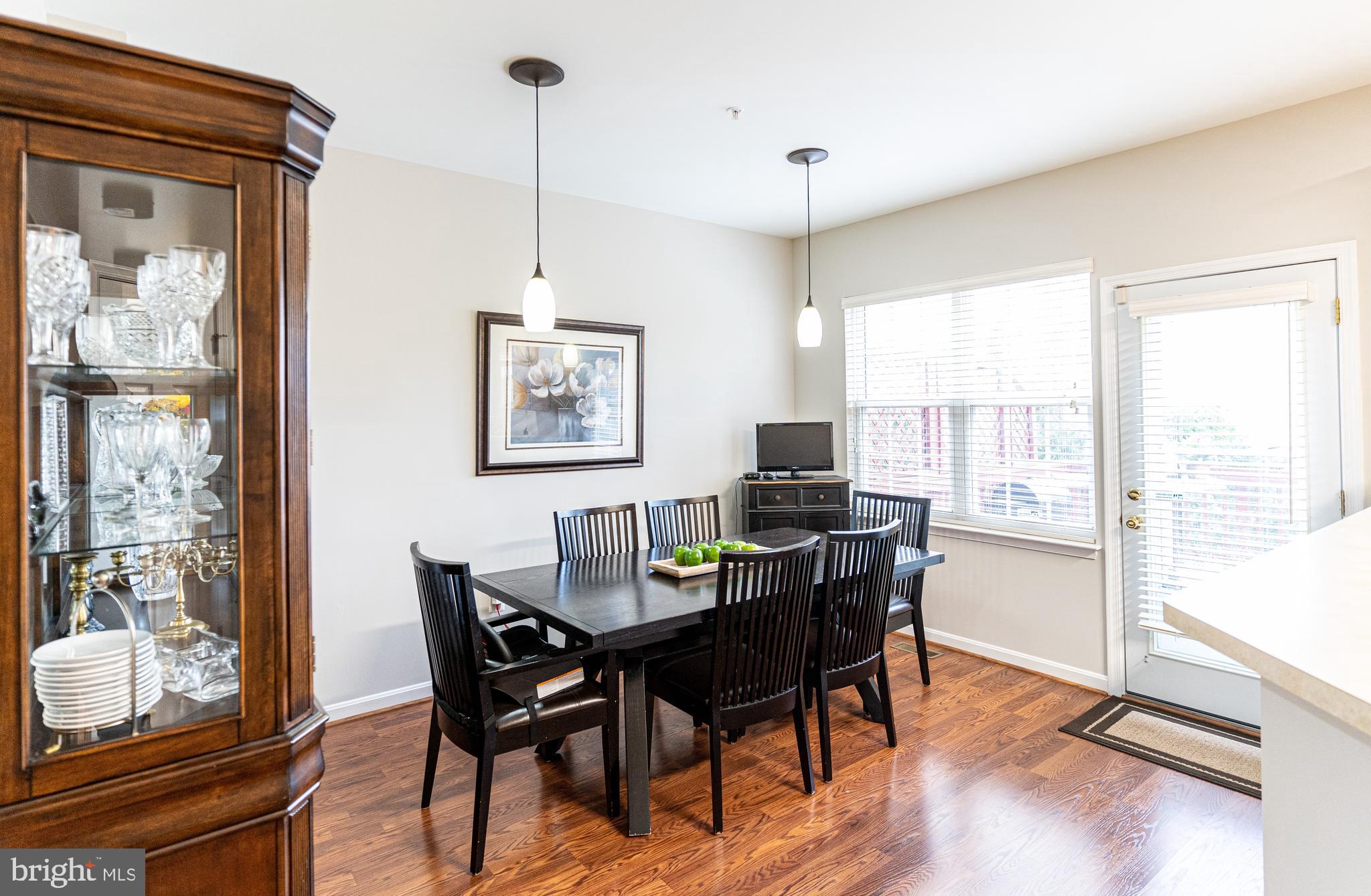 Dining Room w/Access to Deck