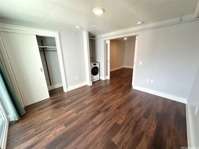 $2,300 | 803 Waimanu Street, Unit 508, Honolulu, HI 96813