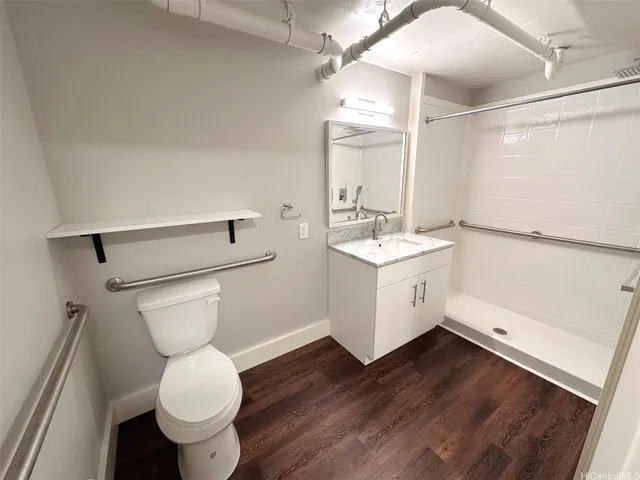 $2,300 | 803 Waimanu Street, Unit 508, Honolulu, HI 96813