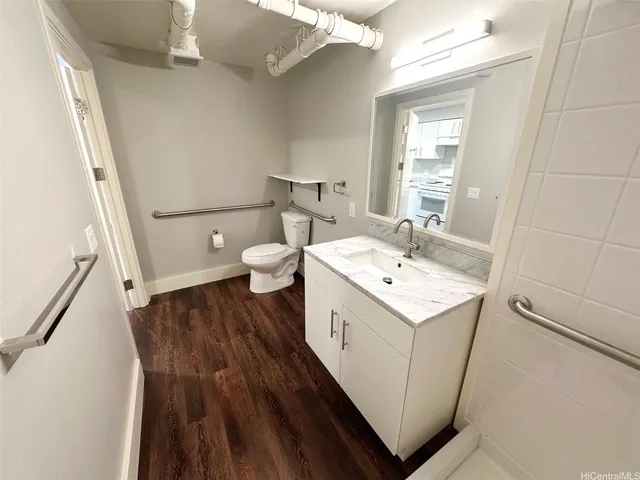$2,300 | 803 Waimanu Street, Unit 508, Honolulu, HI 96813