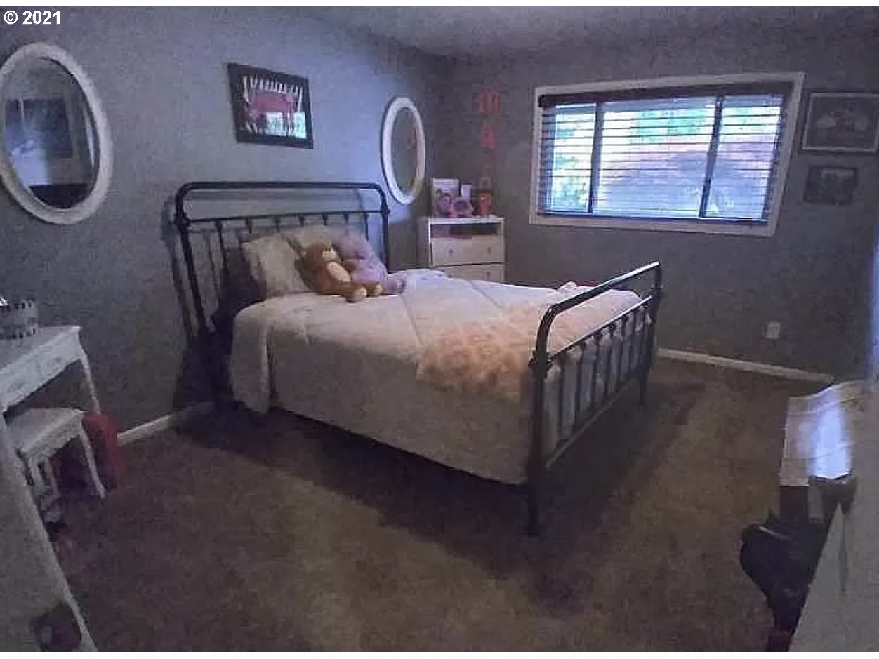 1013 Northwest 12th Street Pendleton, OR 97801 - Photo 14 of 18 Bedroom