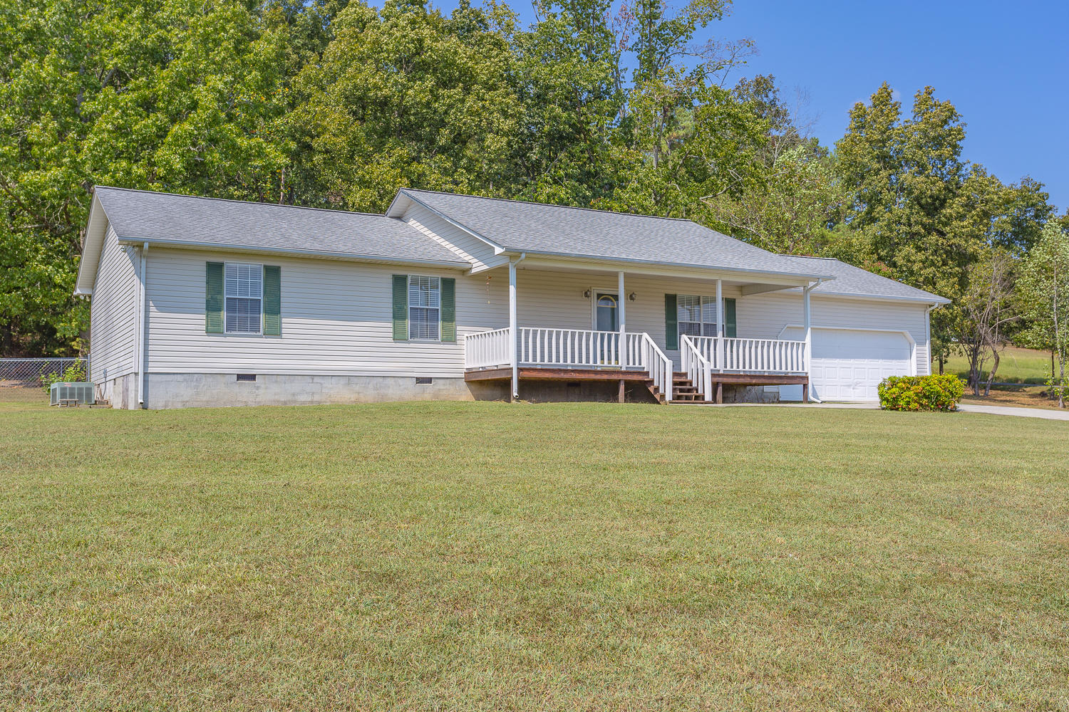 1030 Mount Zion Road Dalton, GA 30721 - Photo 1 of 28 Mandy House 2 HD Expires 9.25.2019 -7