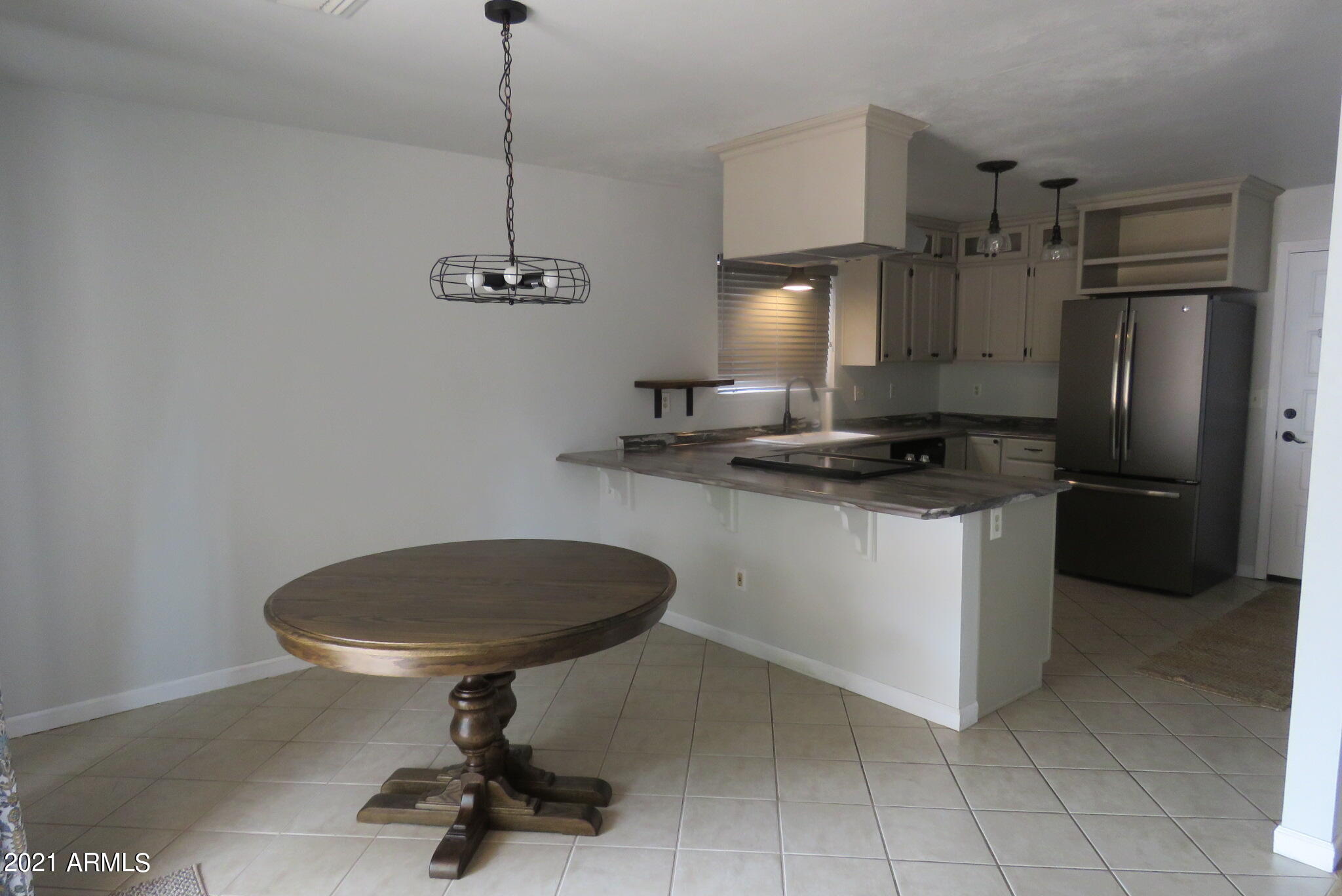 708 West Overland Road Payson, AZ 85541 - Photo 3 of 12 Dining Area