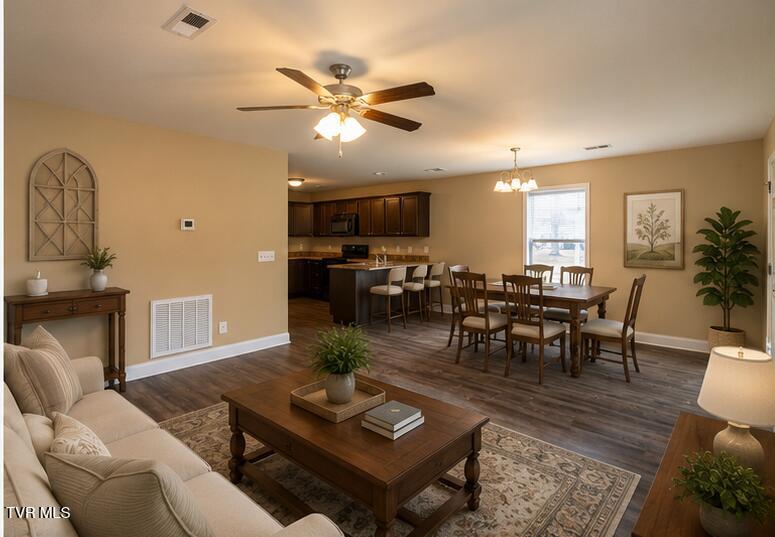 2927 Watauga Road, Unit 1 Johnson City, TN 37601 - Photo 19 of 21 IMG_9131