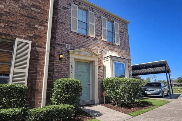$1,275 | 7827 Leonora Street, Unit 5, Houston, TX 77061