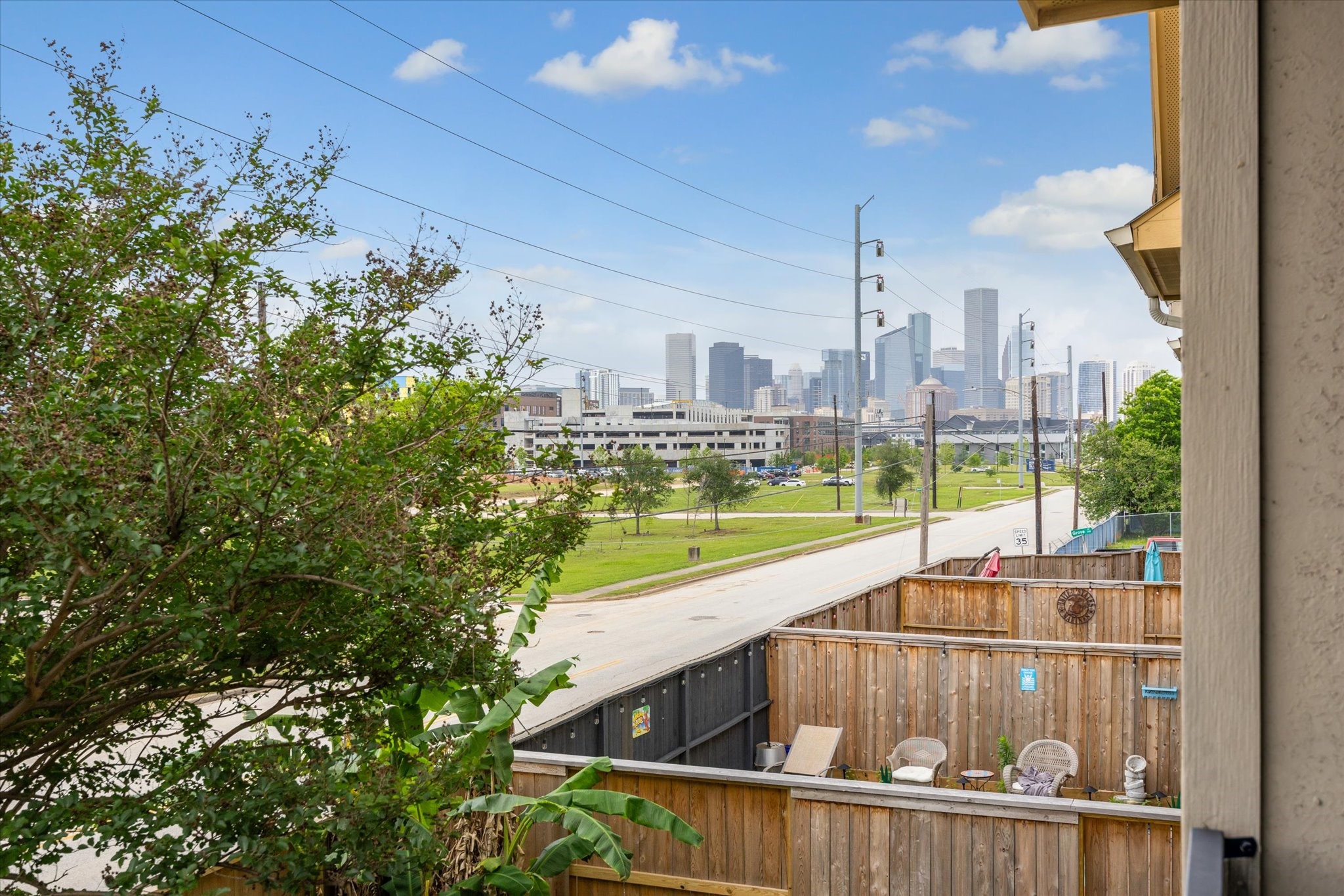 210 Grove Street Houston, TX 77020 - Photo 21 of 28 a view of outdoor space and swimming pool