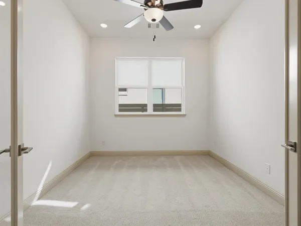 $3,990 | 1450 20th Street, Northlake, TX 76226