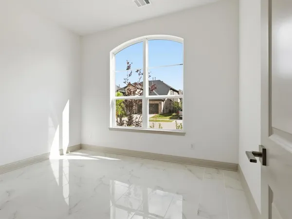 $3,990 | 1450 20th Street, Northlake, TX 76226