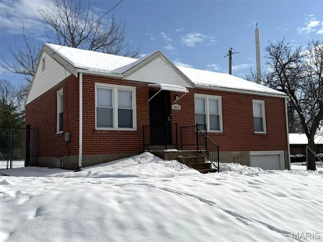 $159,900 | 2820 Ashby Road, St. Louis, MO 63114