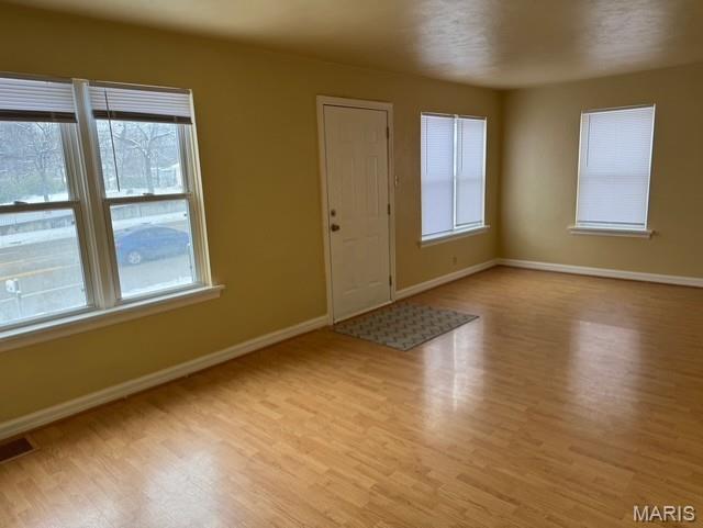 2820 Ashby Road St. Louis, MO 63114 - Photo 3 of 21