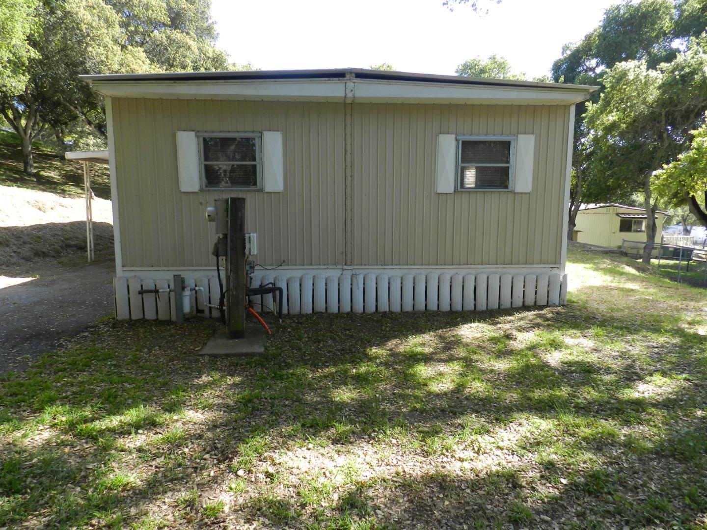 17653 Vierra Canyon Road Salinas, CA 93907 - Photo 19 of 100