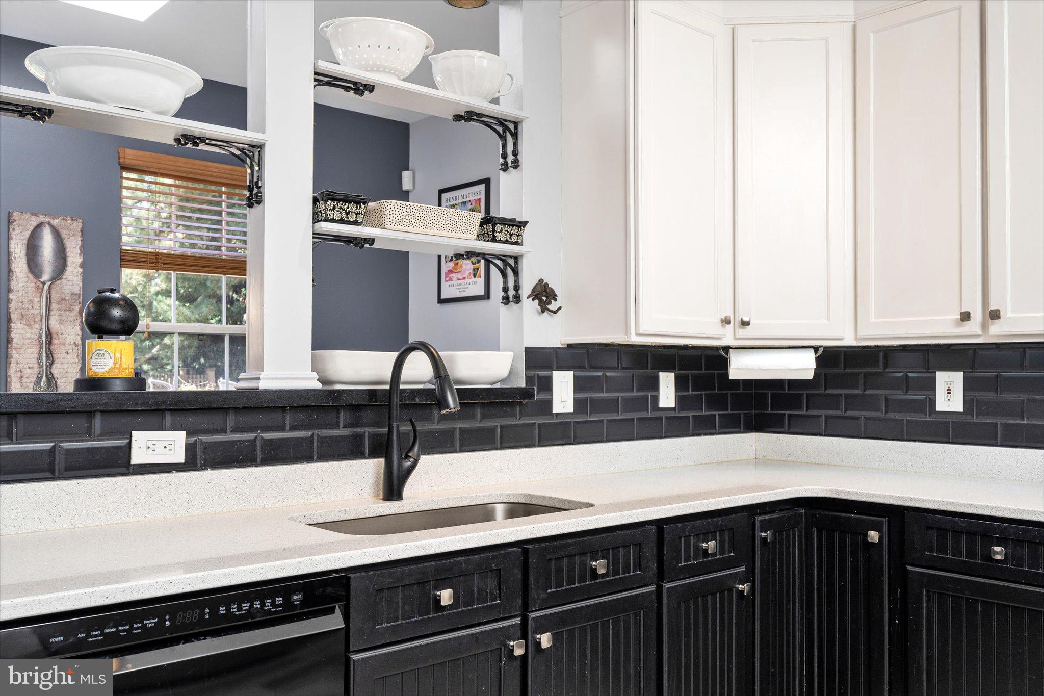 4 Wendover Road East Windsor, NJ 08520 - Photo 17 of 65 Tile backsplash