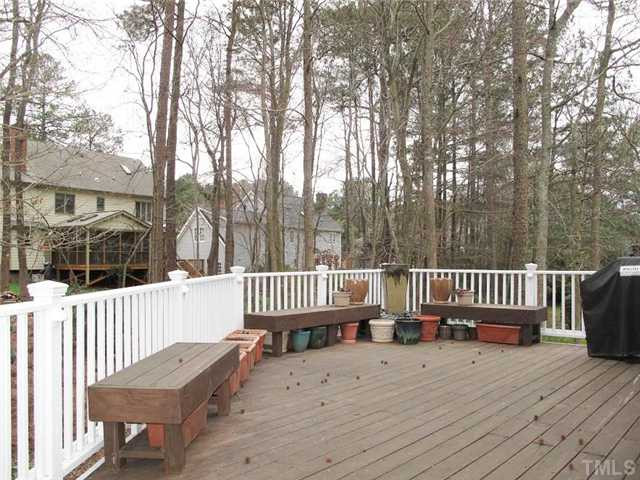 2521 Harptree Court Raleigh, NC 27613 - Photo 17 of 20 Patio/Deck