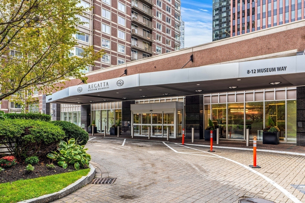 10 Museum Way, Unit 828 Cambridge, MA 02141 - Photo 4 of 36 front view of a building