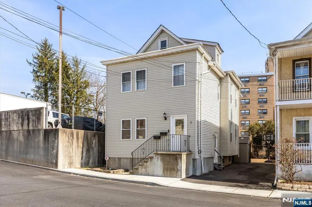 $729,000 | 7 Edison Place, East Rutherford, NJ 07073