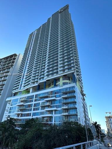 185 Southwest 7th Street, Unit 1710 Miami, FL 33130 - Photo 2 of 12