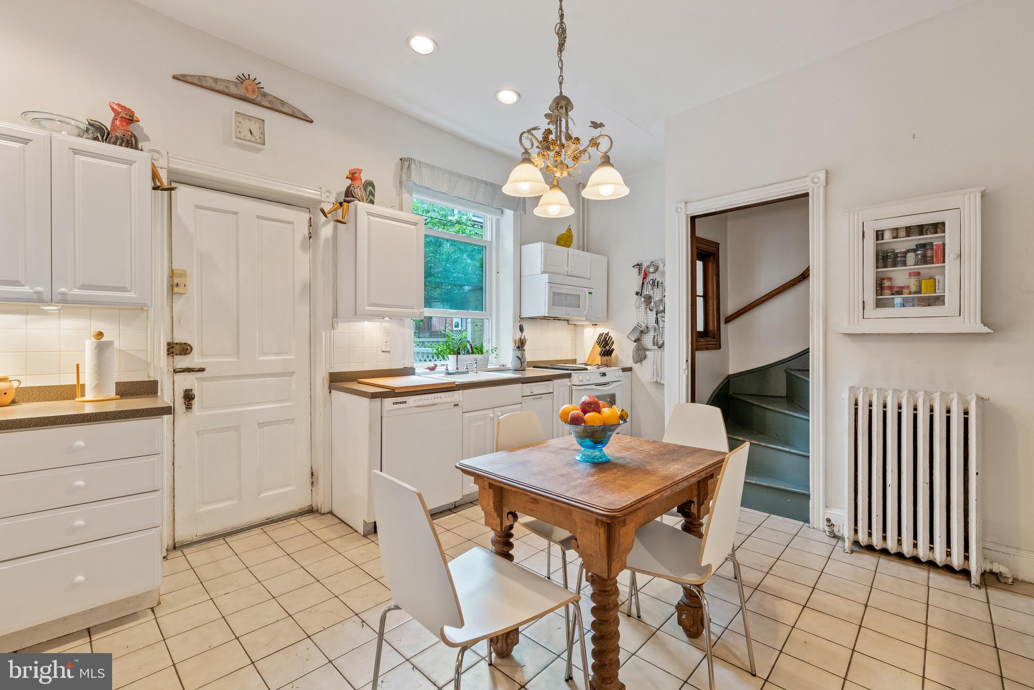 4834 Cedar Avenue Philadelphia, PA 19143 - Photo 11 of 26