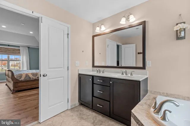 $900,000 | 204 Pennland Farm Drive, Perkasie, PA 18944