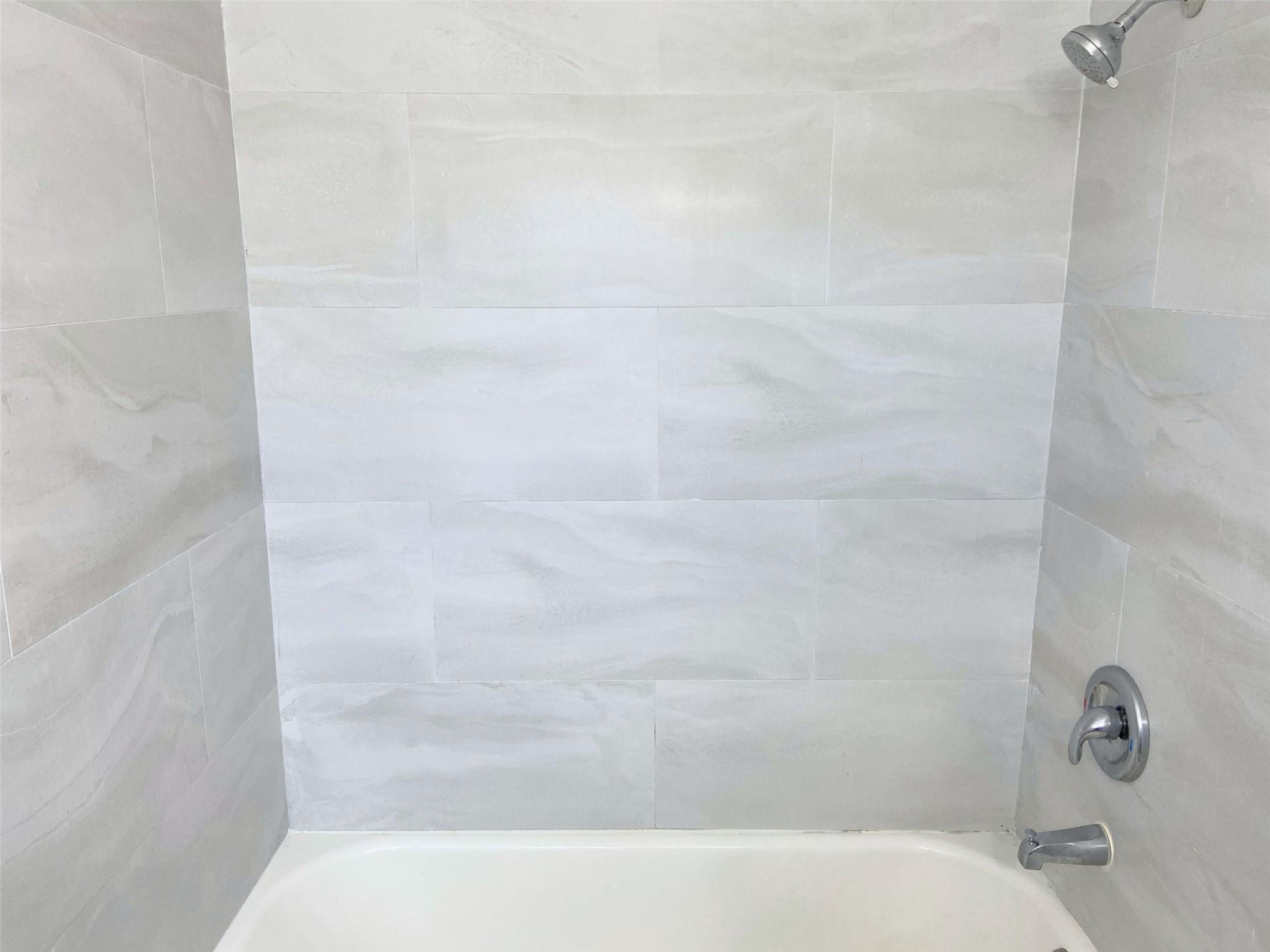 240 Southwest 8th Street, Unit 10 Pompano Beach, FL 33060 - Photo 13 of 16 Photo 13
