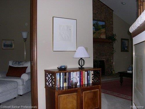 682 Snowmass Drive Rochester, MI 48309 - Photo 2 of 23 Foyer.JPG