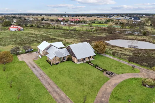 $800,000 | 6162 Graham Point Trail, Royse City, TX 75189