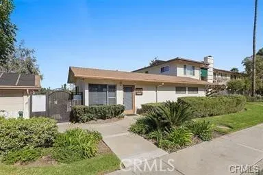 $575,000 | 1360 Shadow Lane, Unit G, Fullerton, CA 92831