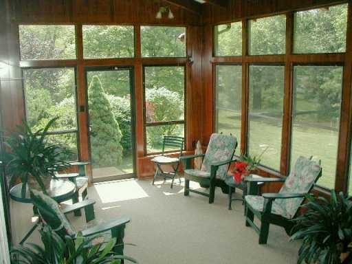 448 Court Road Beaver Falls, PA 15010 - Photo 4 of 8 Gallery Image 4