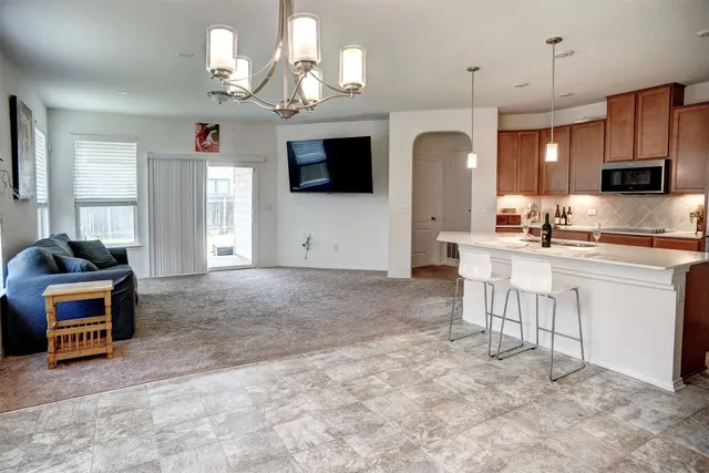 $289,000 | 1928 Dragonfly Loop, Bastrop, TX 78602