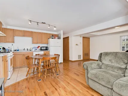 $1,200,000 | 1236 North Marion Court, Chicago, IL 60622