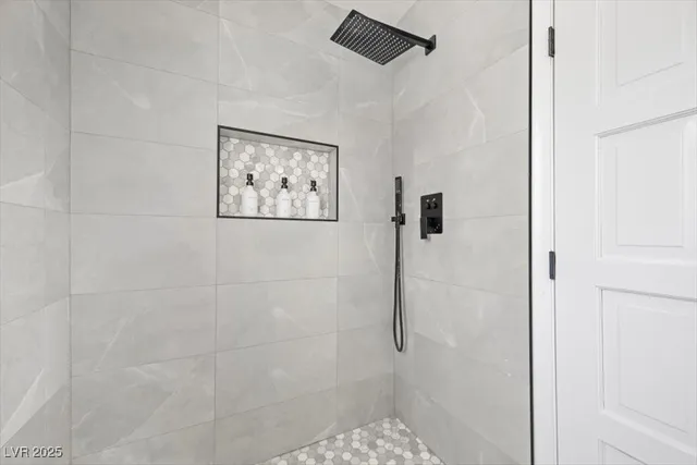 $6,288 | 5110 Evaline Street, Las Vegas, NV 89120