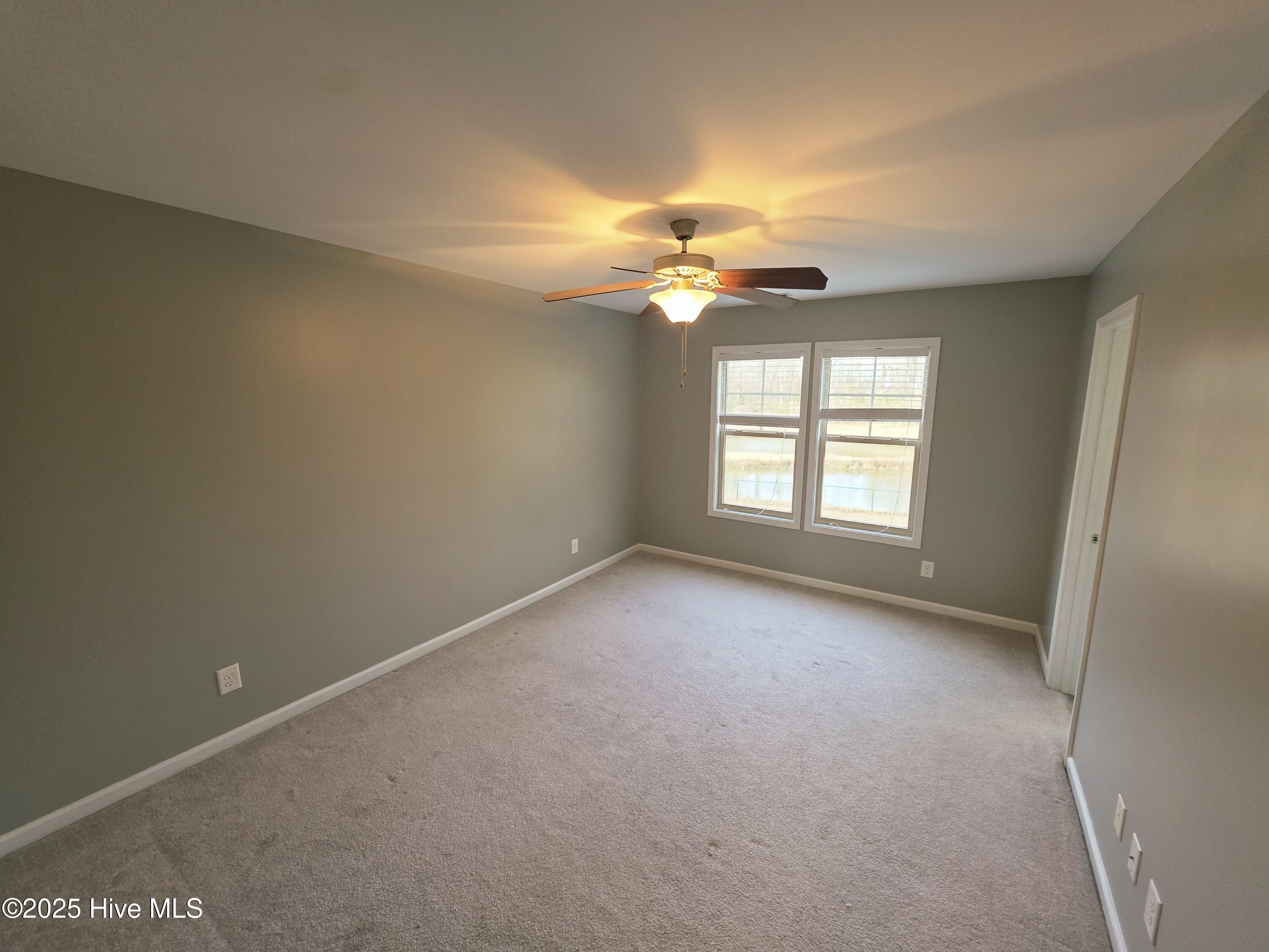 309 Winstead Loop Road Richlands, NC 28574 - Photo 11 of 23 20251217_151311