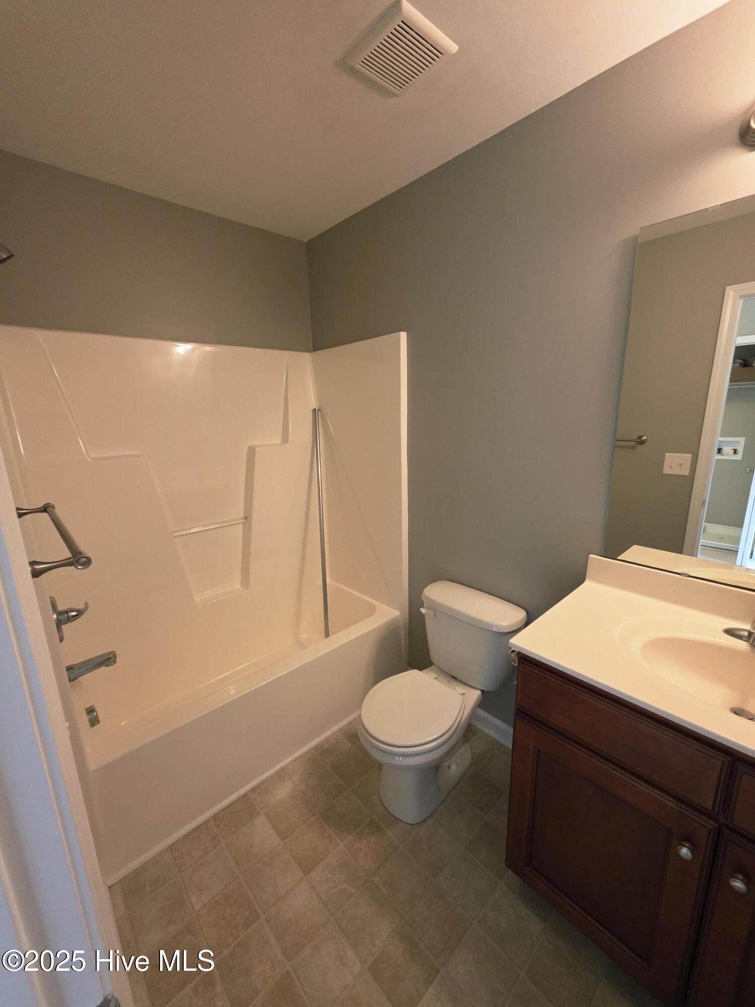 309 Winstead Loop Road Richlands, NC 28574 - Photo 18 of 23 20251217_151449