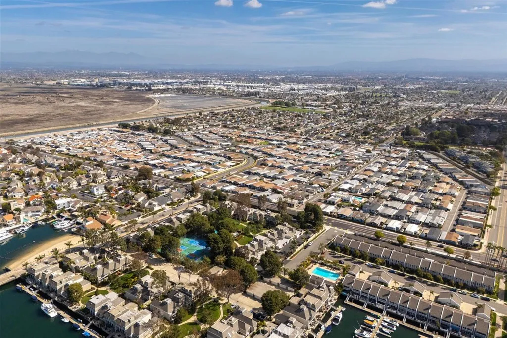 16222 Monterey Lane, Unit 285 Huntington Beach, CA 92649 - Photo 58 of 59 an aerial view of a city