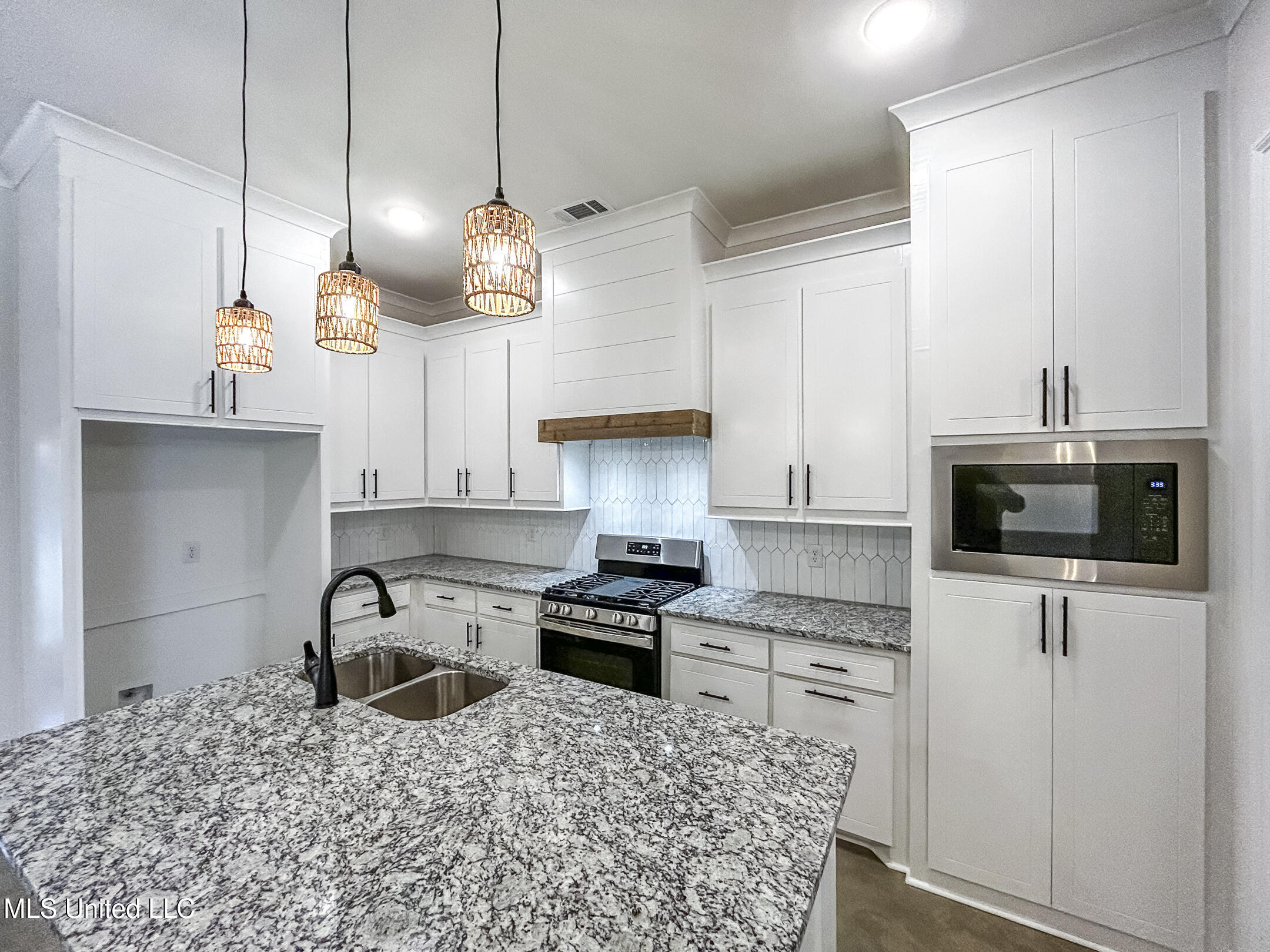 997 Riverside Lane Pearl, MS 39208 - Photo 4 of 20 997 Riverside Lane_Lot 90-5