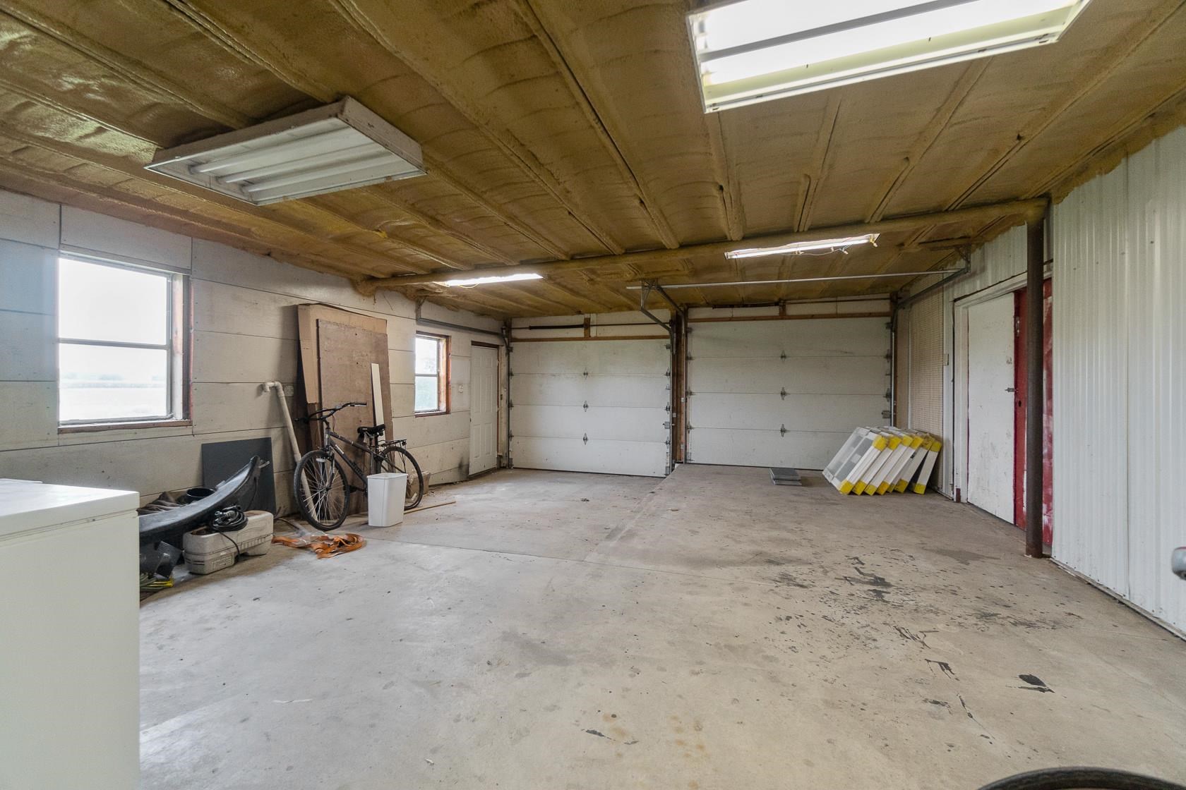 8412 Leesburg Road Fort Wayne, IN 46818 - Photo 26 of 35