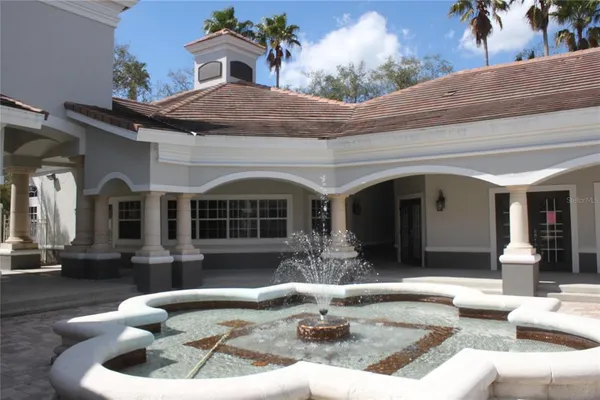 $1,695 | 13929 Fairway Island Drive, Unit 834, Orlando, FL 32837