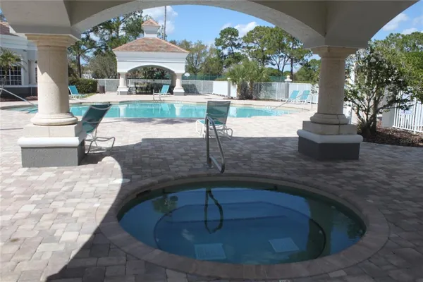 $1,695 | 13929 Fairway Island Drive, Unit 834, Orlando, FL 32837