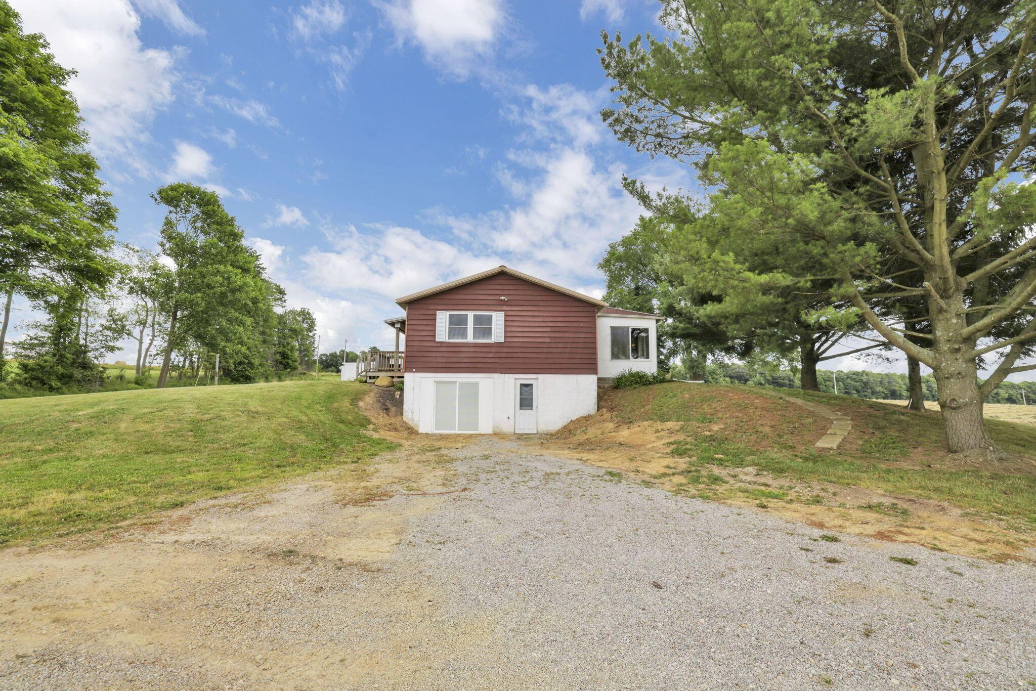 2662 Millersburg Road Utica, OH 43080 - Photo 44 of 81 39-web-or-mls-GR7A3427