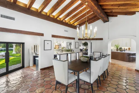 $5,000,000 | 8119 East Foothills Drive, Scottsdale, AZ 85255