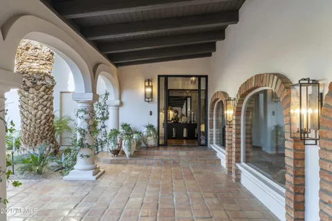 $4,700,000 | 8119 East Foothills Drive, Scottsdale, AZ 85255