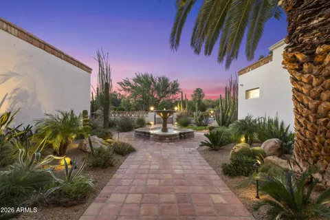 $5,000,000 | 8119 East Foothills Drive, Scottsdale, AZ 85255