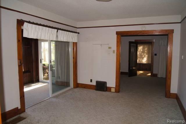 1927 Tozer Road North Branch, MI 48461 - Photo 14 of 42 DSC02409.JPG