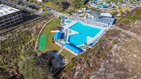 $350,000 | 40 Folly Field Road, Unit C253, Hilton Head Island, SC 29928